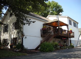706 6th St, Glasgow, MO 65254