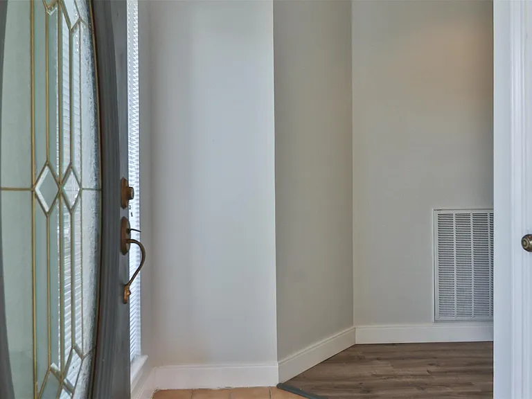 10910 Scenic Dr — Photo 7