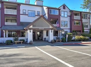 3935 226th Pl SE APT 108, Issaquah, WA 98029