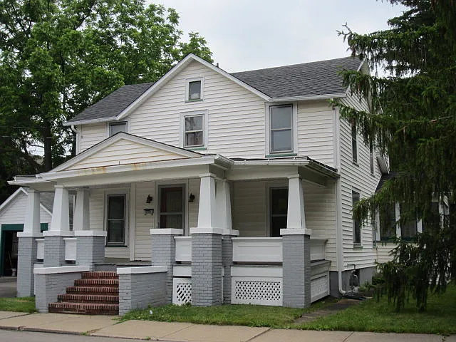 2296 Grand Central Ave photo 1