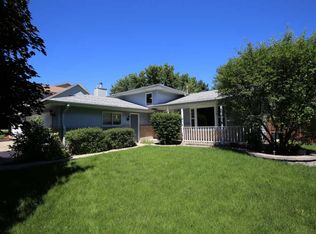 1845 President St, Glendale Heights, IL 60139