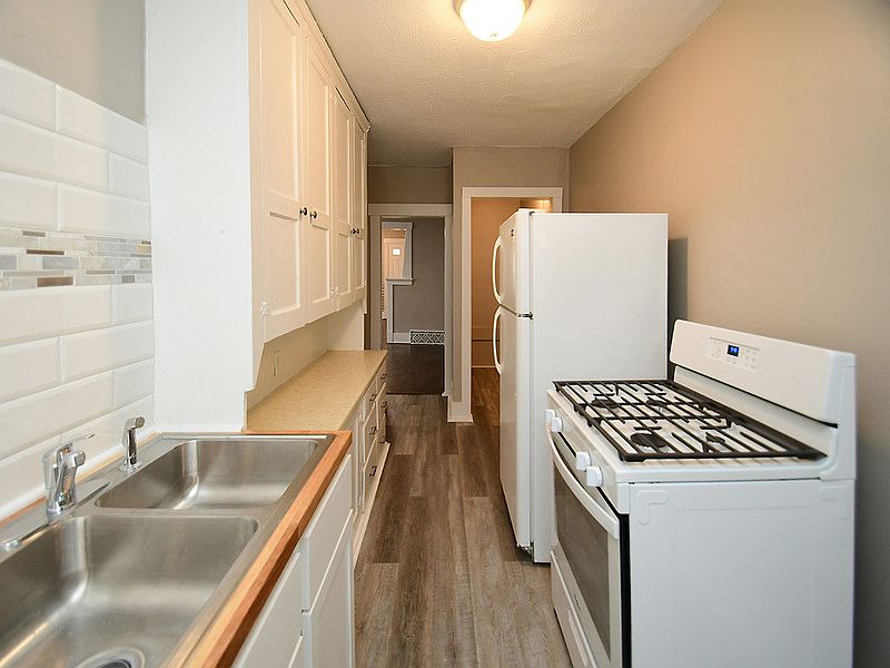 1st image of 3159 Jackson St Unit 3159