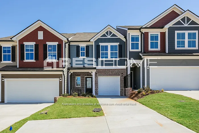 3 bed, 2.5 bath, 1429 sqft, $1,875 — Photo 1