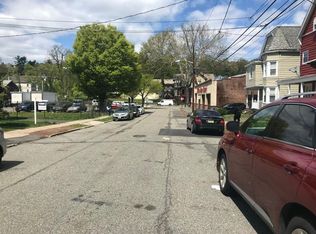 21 Babcock Pl, West Orange, NJ 07052