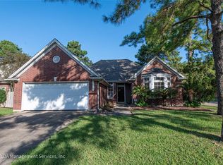 16002 Brittany Knoll Dr, Houston, TX 77095