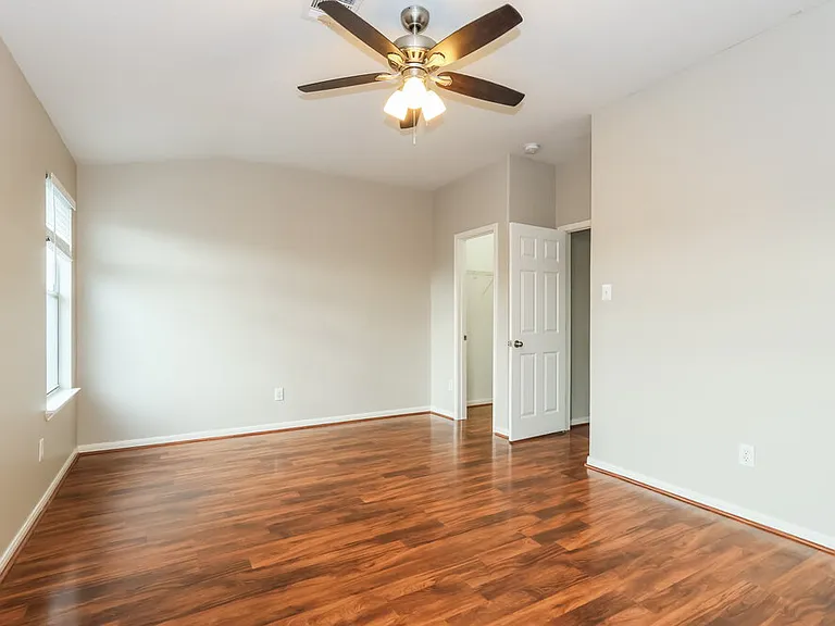21334 Bella Luna Ct — Photo 15