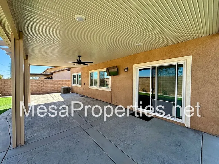 5229 Jarvis Ln — Photo 52