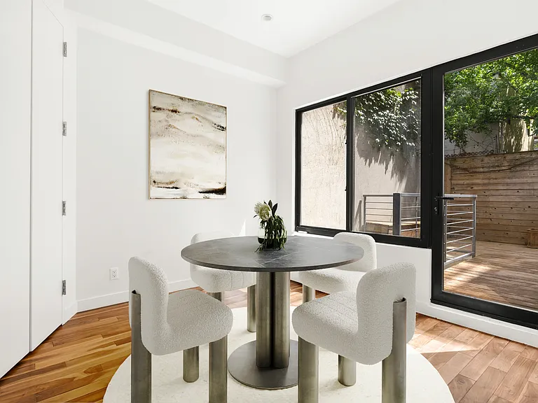 6 Hope St #1A — Photo 5