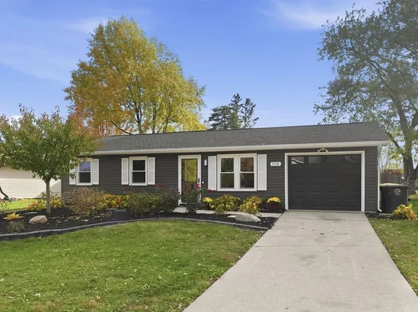 5716 Mirando Dr, Fort Wayne, IN 46835