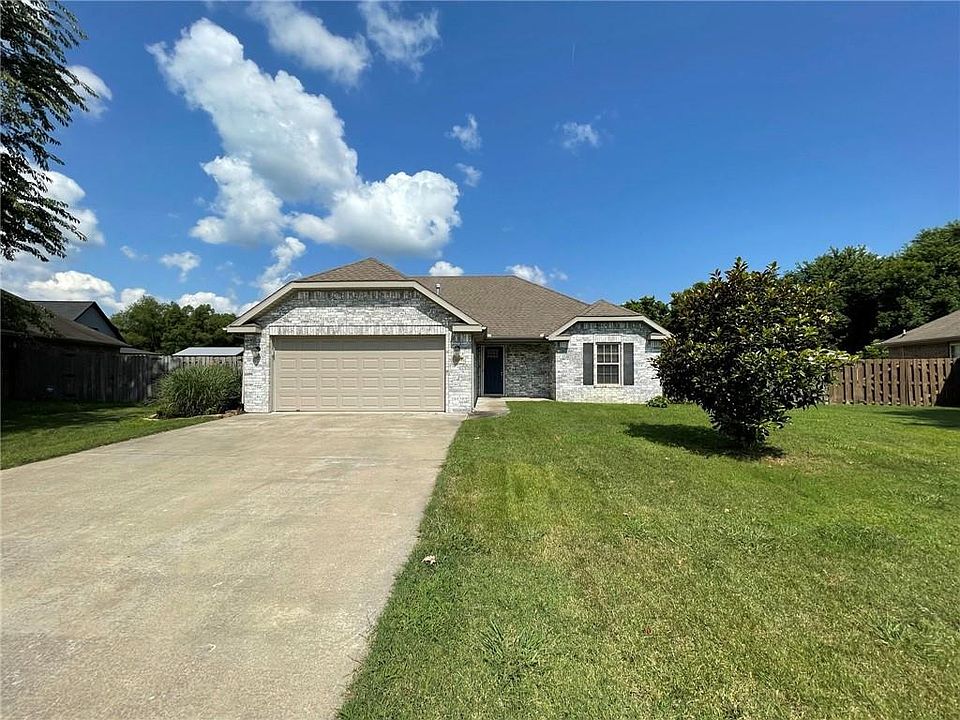 1st image of 2233 Kelly Lynn Pl