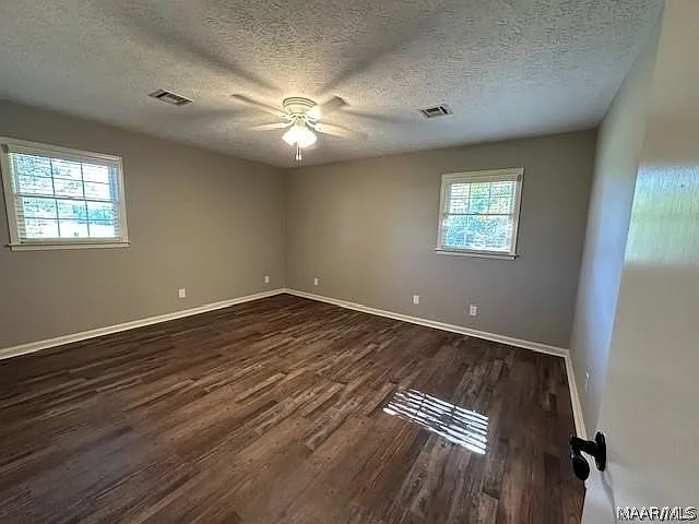 80 Blackmon Dr — Photo 25