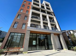 160 Canon Jackson Dr #209, Toronto, ON M6M 2G1