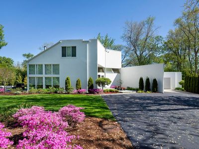 870 Woodbine Rd, Highland Park, IL, 60035
