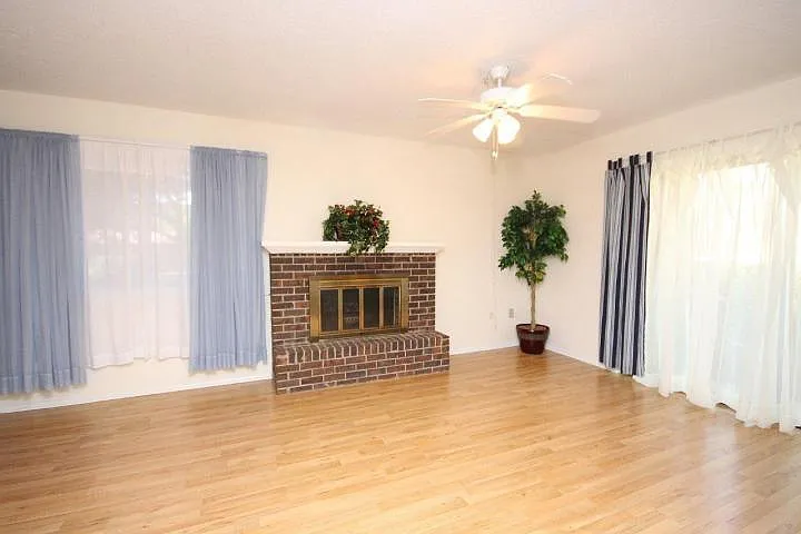 5 Hidden Cove Cir #5 — Photo 4