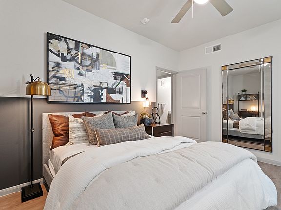 5th image of 1101 Halsey Dr #4960927