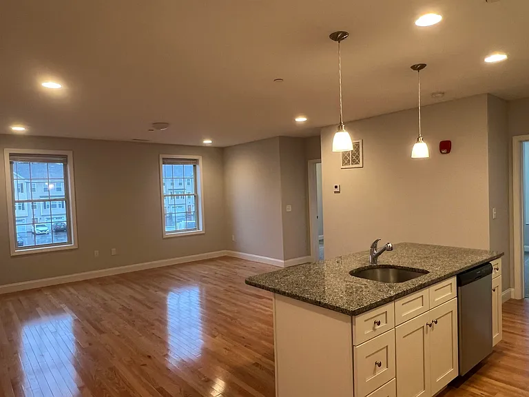50 Sheffield Dr #206 — Photo 6