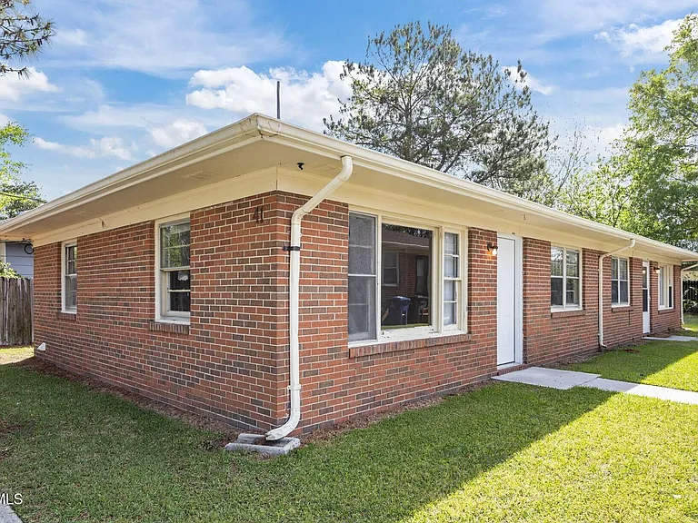 41 Sophia Dr #A — Photo 13