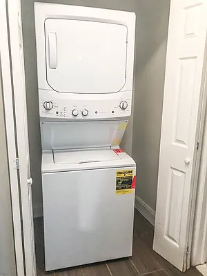 Rented by Compass | media 40