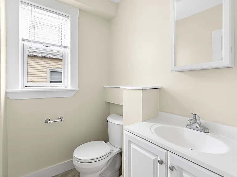 43 Wentworth St #1 — Photo 13
