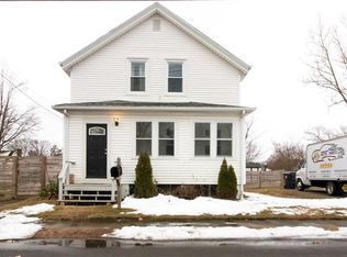 273 Elm St, Warwick, RI 02888