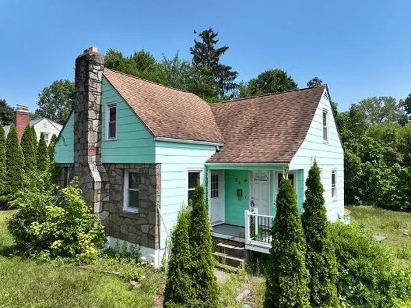 24 Orchard St, Rocky Hill, CT 06067