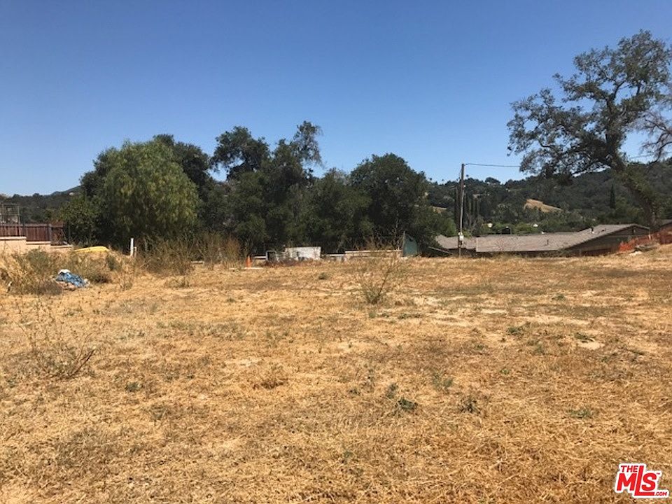2nd image of 11586 N Oakcrest Ave