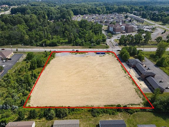 4th image of W Western Reserve Rd