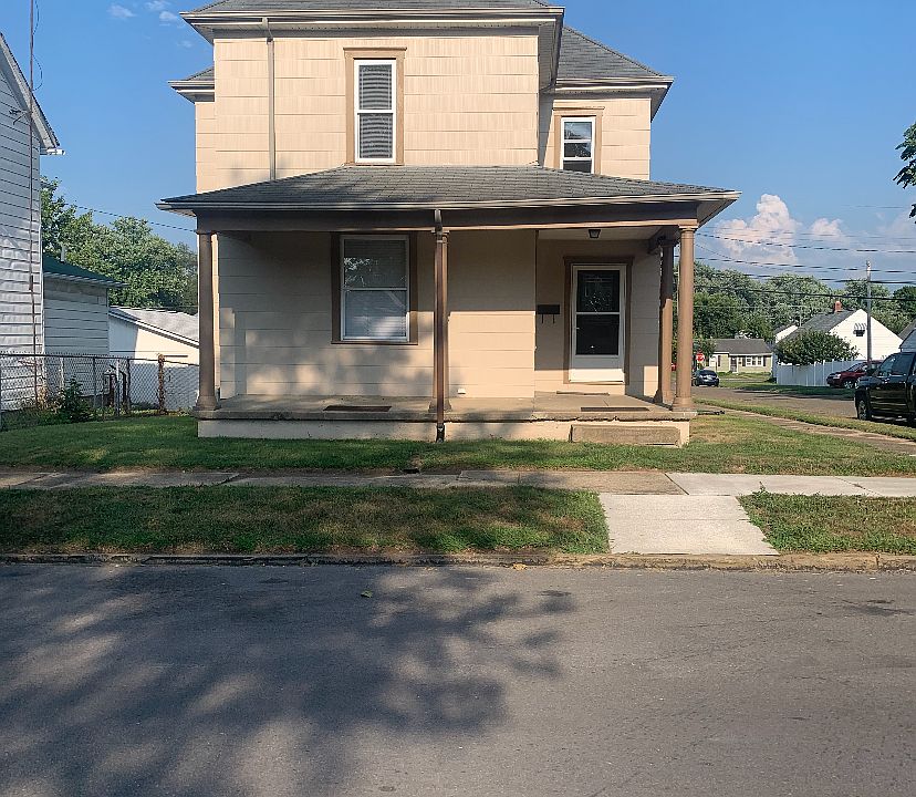1st image of 702 Washington Ave