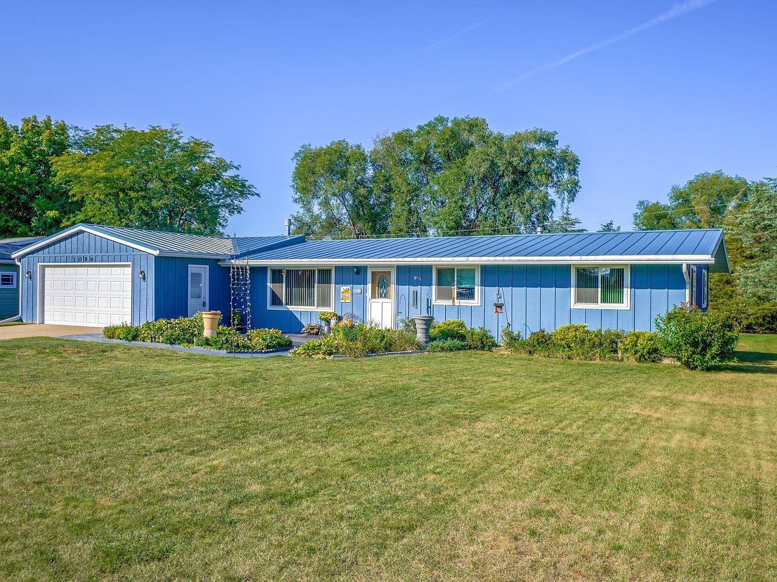 1094 Monroe St S, Prescott, WI 54021 MLS 6434428 Zillow