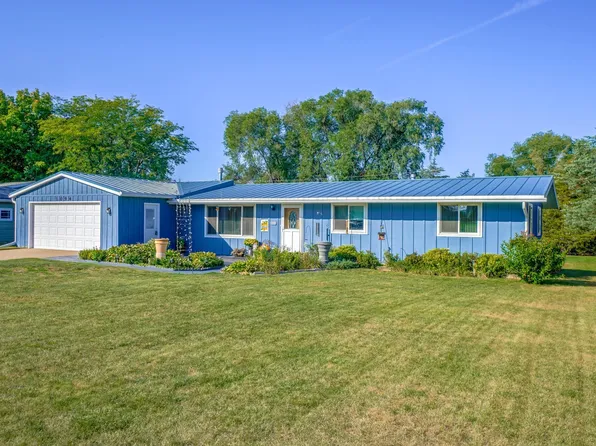 1094 Monroe St, Prescott, WI 54021