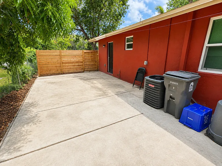 3141 Cherokee Ave #1 — Photo 7