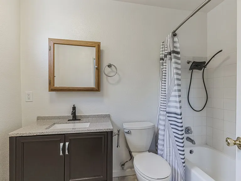 588 E. Mel Avenue - Hermosa Palms — Photo 26