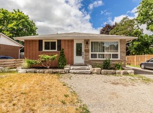 12 Argyle Dr, Guelph, ON N1G 2P2