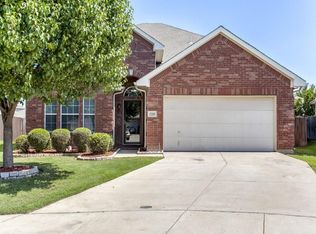 13209 Poppy Hill Ln, Fort Worth, TX 76244