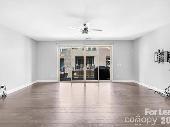 1228 Madison Towns Ln, Charlotte, NC 28209