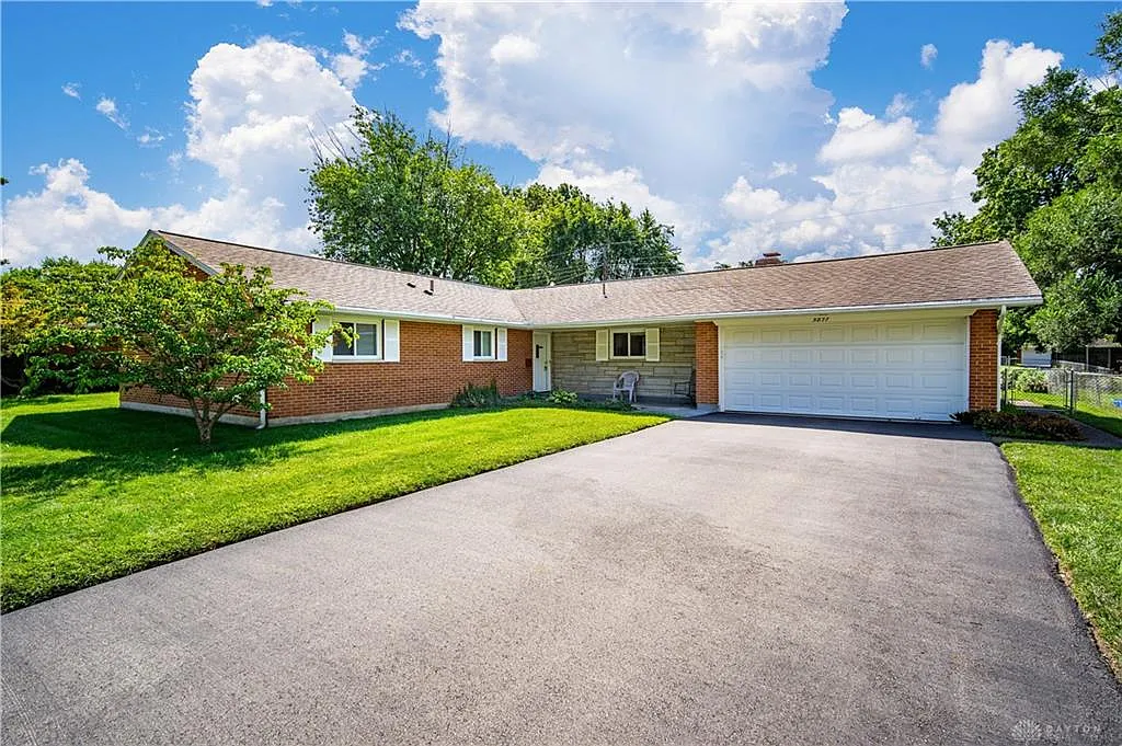 5877 Jassamine Dr photo 1