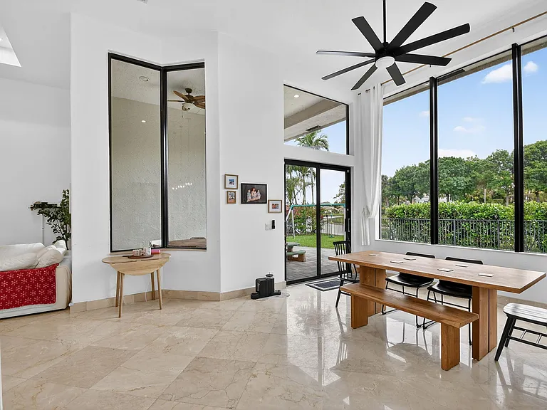 10337 Trianon Pl — Photo 36