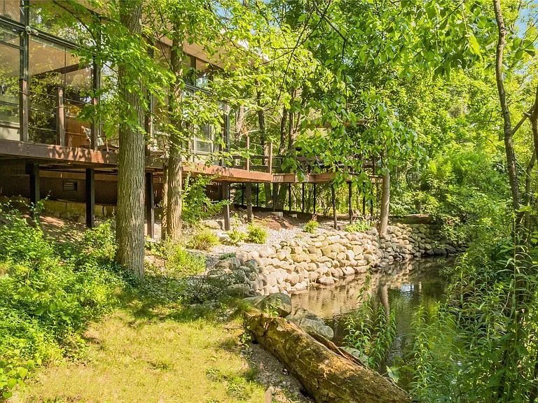 3954 N Ellamae Rd — Photo 62
