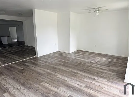 2829 Willard St — Photo 9