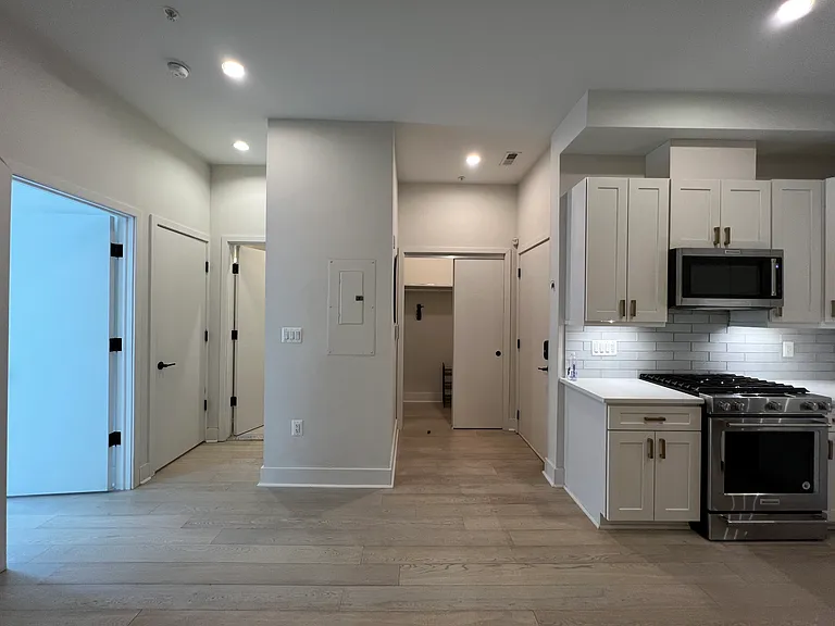 475 New York Ave NW #3 — Photo 10