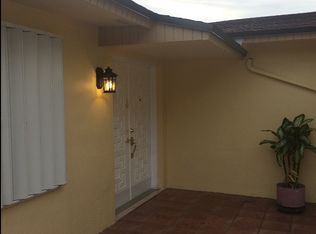 10760 SW 28th St, Miami, FL 33165