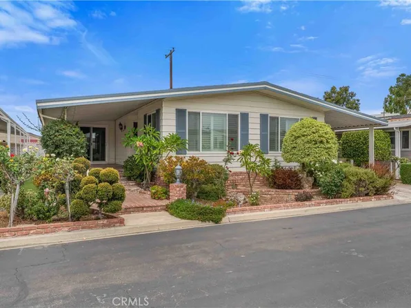 719 Glenlake Dr, Placentia, CA 92870