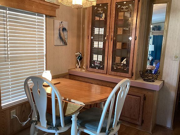 4th image of 4320 Dundee Rd #25