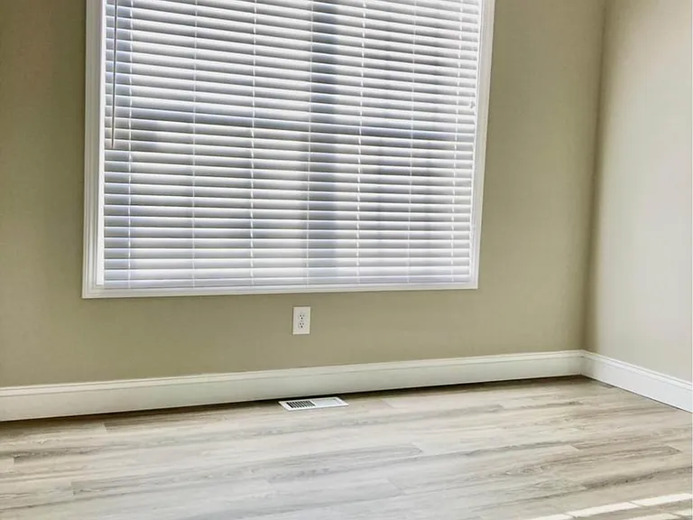 1100 Maid Marian Ln NE — Photo 26
