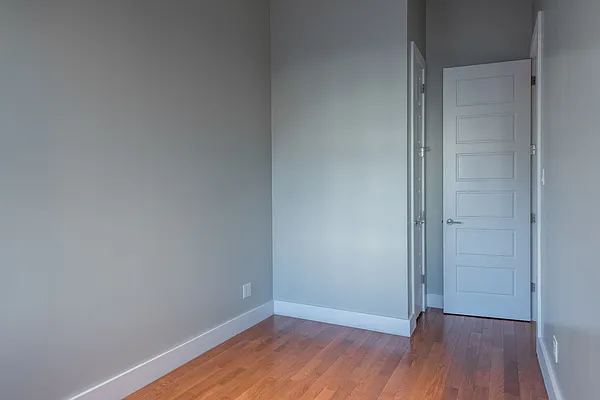 Rented by Nooklyn NYC LLC | media 34