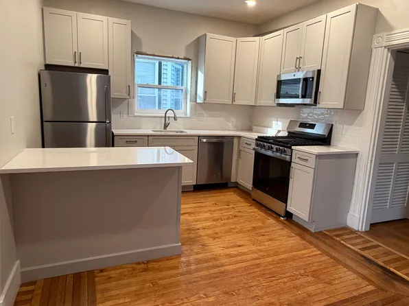 36 Columbus Ave #A, Somerville, MA 02143