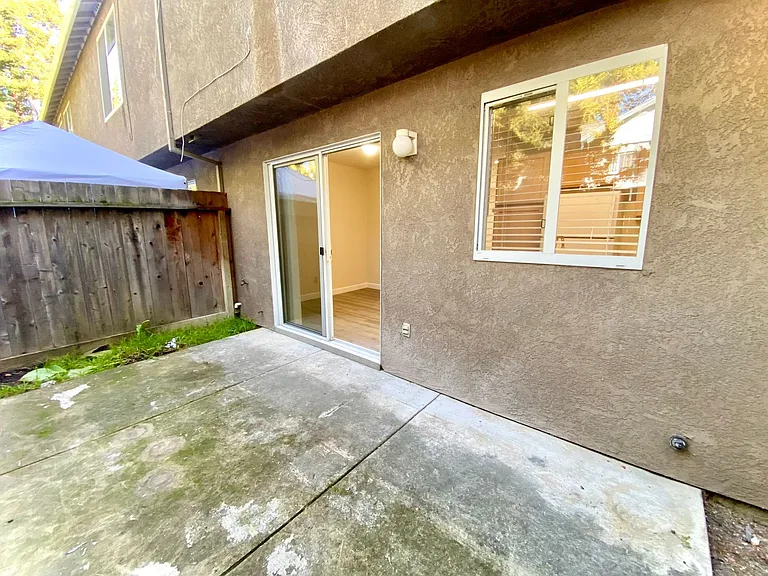 20209 Redwood Rd, Castro Valley (Downtown Castro Valley) — Photo 19