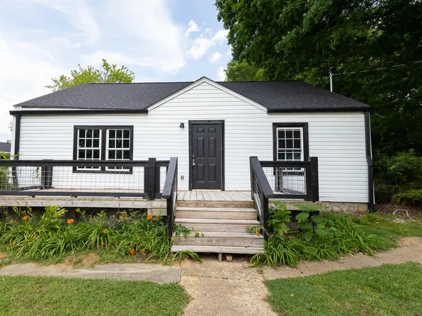 207 Napier St, La Fayette, GA 30728