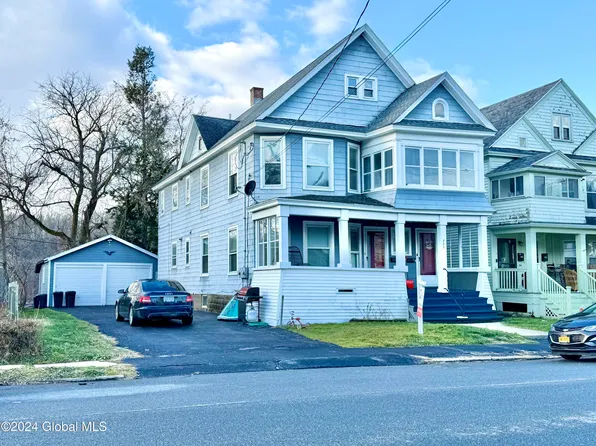 382 Division Street, Amsterdam, NY 12010