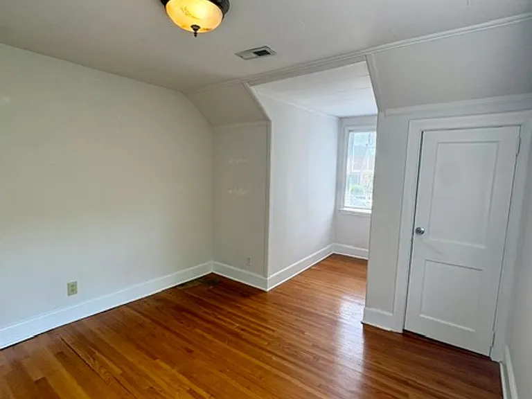 530 Savannah Hwy — Photo 5